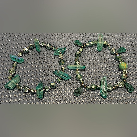 ๐ Handmade Stretch Bracelets ๐ - Picture 1 of 3